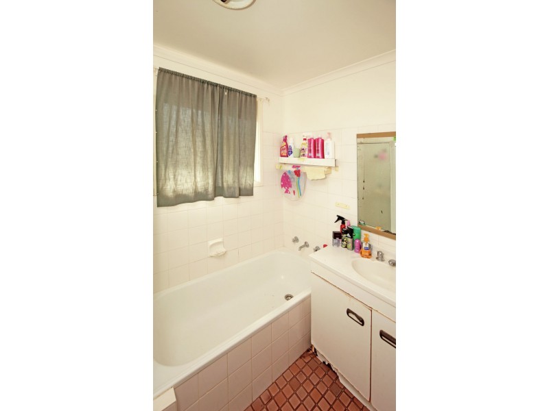 80 Hill Street, Junee NSW 2663