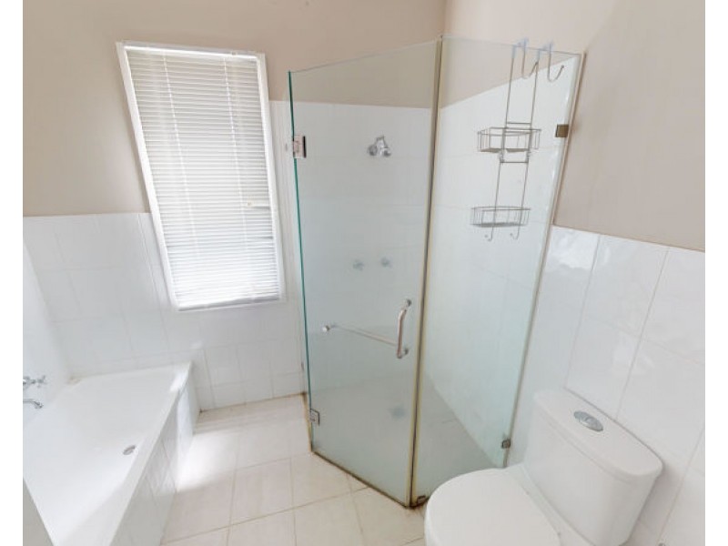 20 Denison Street, Junee NSW 2663