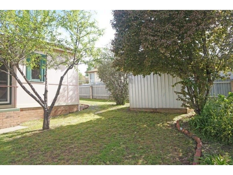 15 Anzac Avenue, Junee NSW 2663