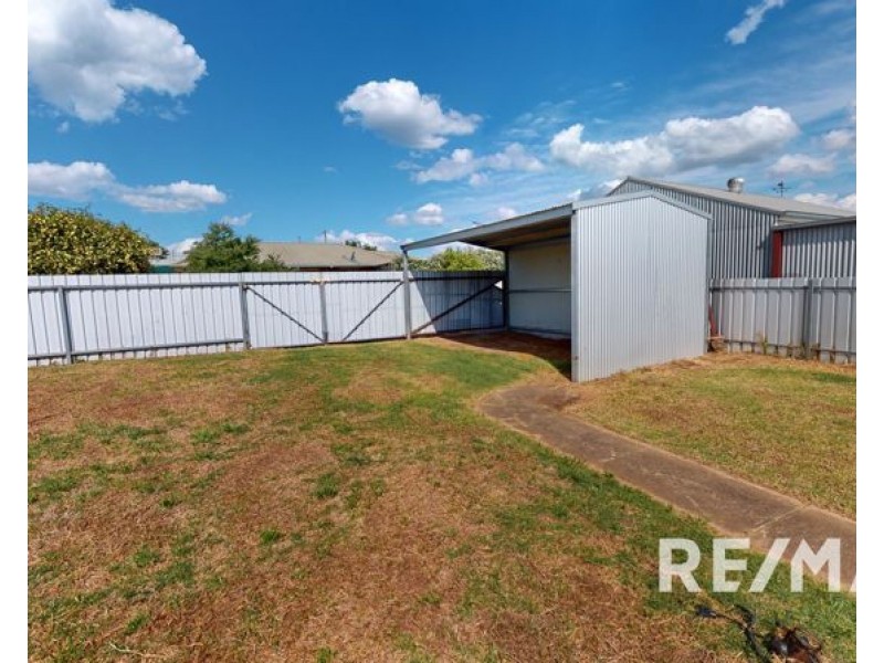 9 King Street, Junee NSW 2663