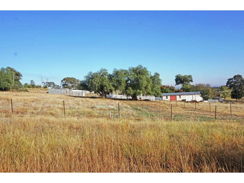8, 9, 10 & 11 Lydia Street, Junee NSW 2663