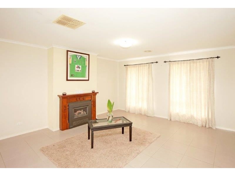 7 Church St, Junee NSW 2663