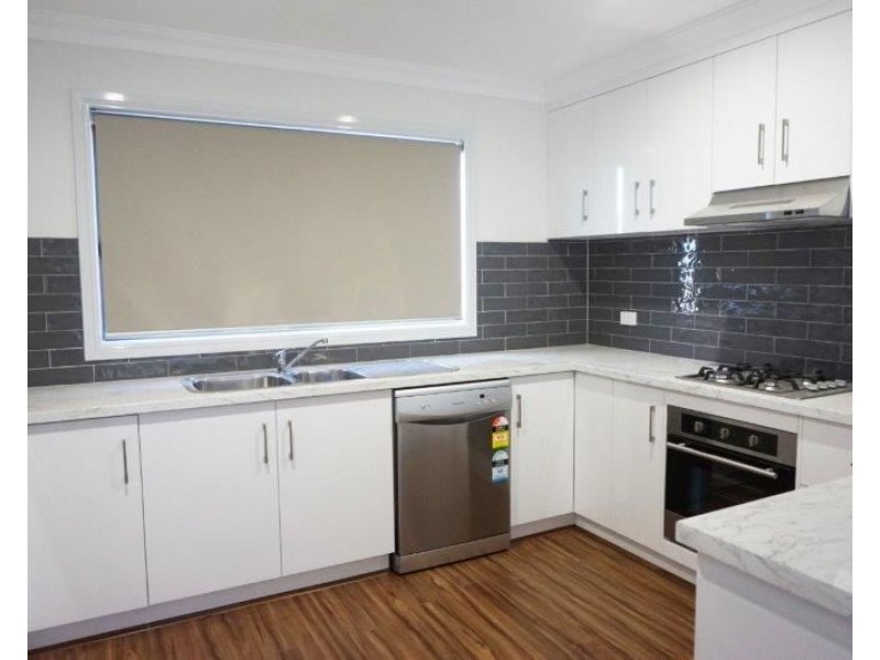 13 Percy St, Junee NSW 2663