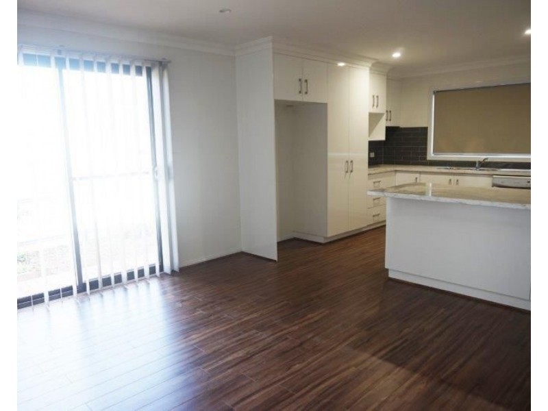 13 Percy St, Junee NSW 2663