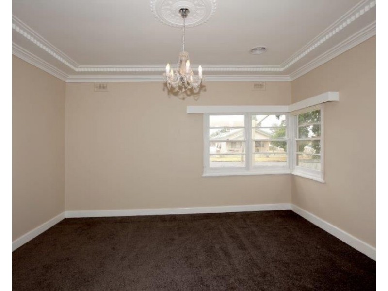 23 Regent Street, Junee NSW 2663