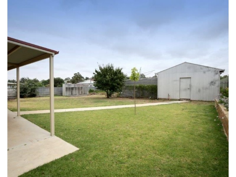 23 Regent Street, Junee NSW 2663