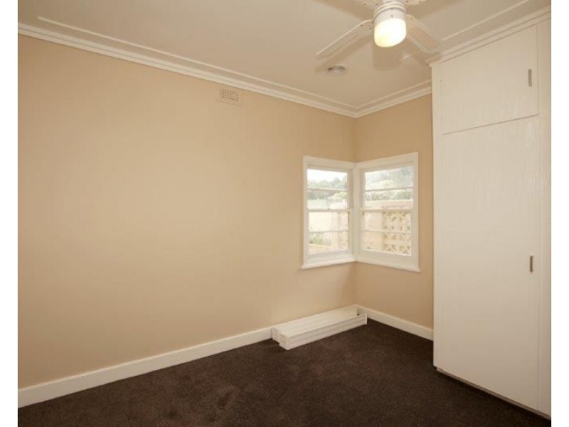 23 Regent Street, Junee NSW 2663