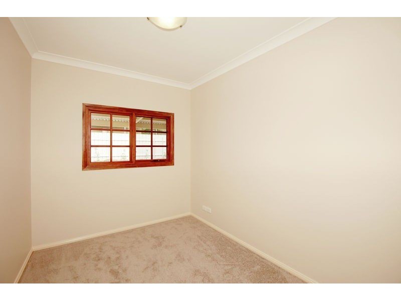 18 Church Street, Junee NSW 2663