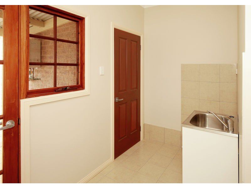 18 Church Street, Junee NSW 2663