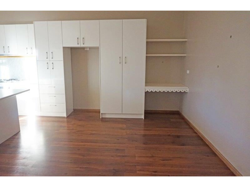 76 Lisgar St, Junee NSW 2663
