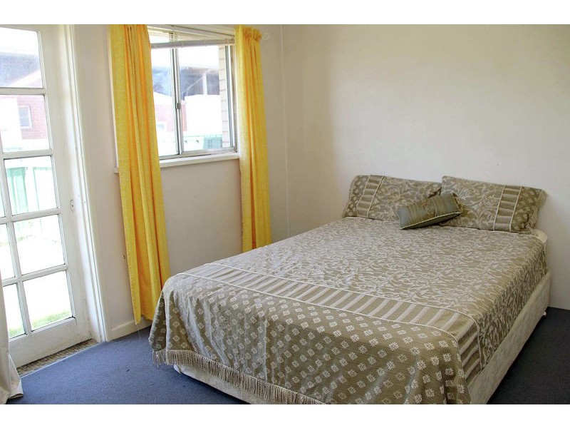 1-3 Mathews St, Lockhart NSW 2656