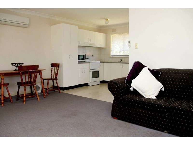 1-3 Mathews St, Lockhart NSW 2656
