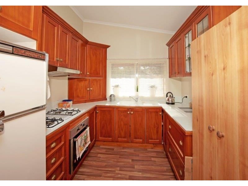 18 Broadway, Junee NSW 2663