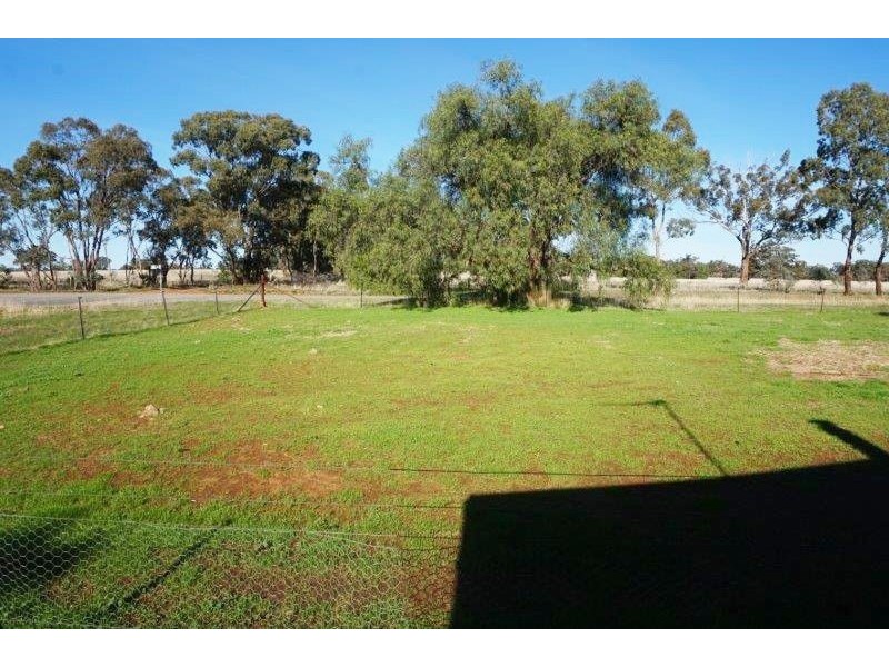 10 Wise Street, Marrar NSW 2652