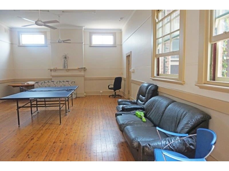 ROOM 23 The Loftus, Junee NSW 2663