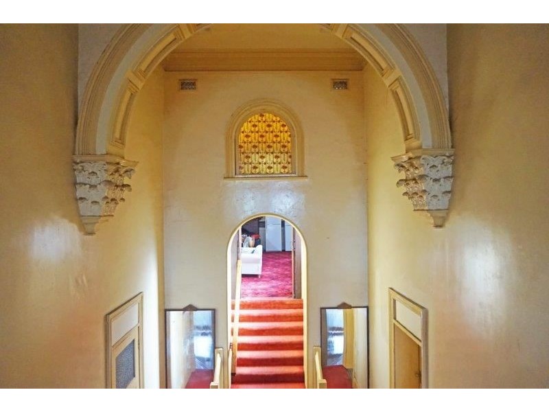 ROOM 23 The Loftus, Junee NSW 2663