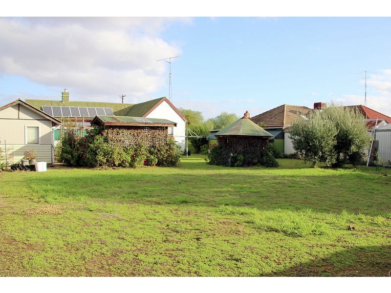 43 Green Street, Lockhart NSW 2656
