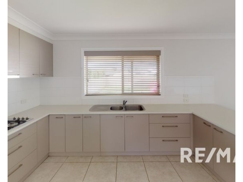 7B Adams Street, Junee NSW 2663