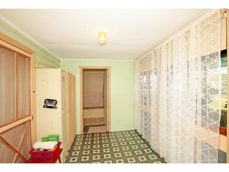 65 Hill St, Junee NSW 2663