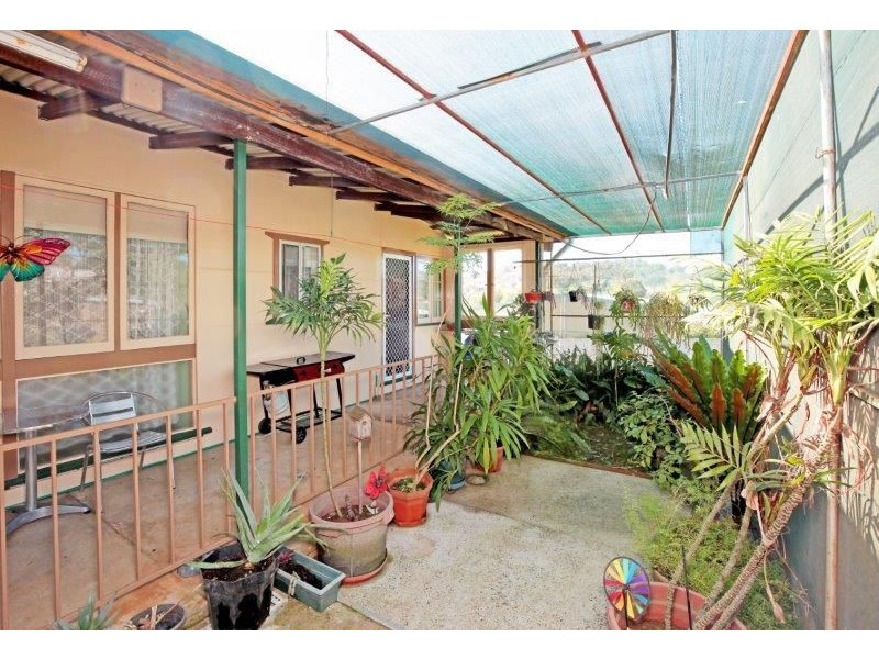 65 Hill St, Junee NSW 2663