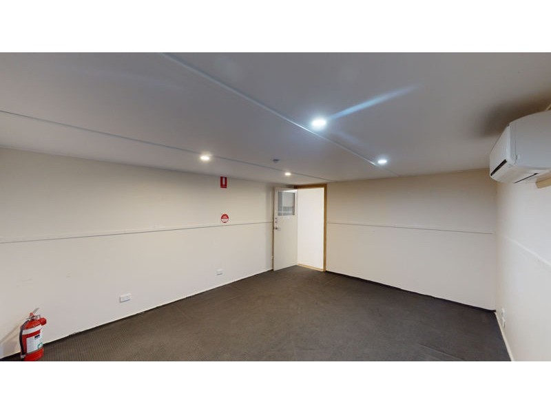 101 Broadway, Junee NSW 2663