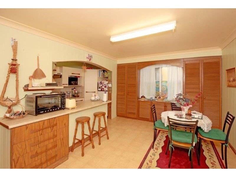 30 Fitzroy St, Junee NSW 2663