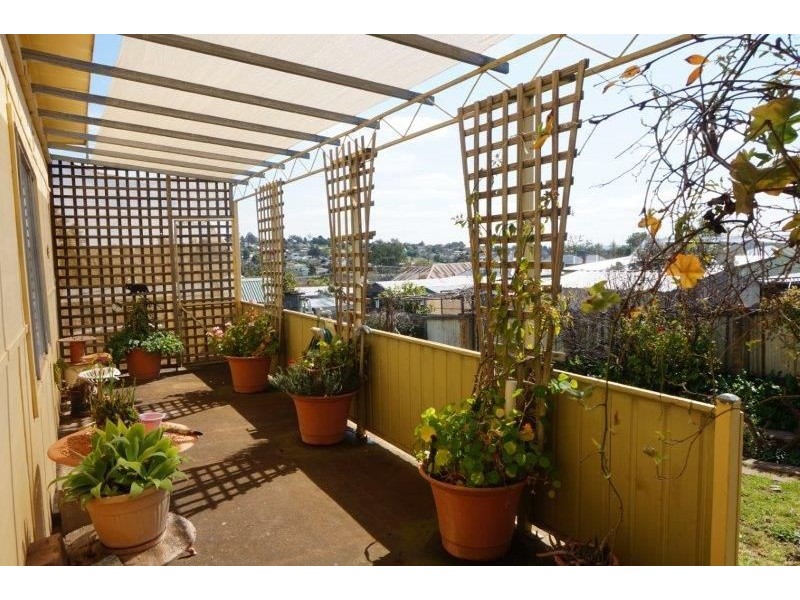 30 Fitzroy St, Junee NSW 2663