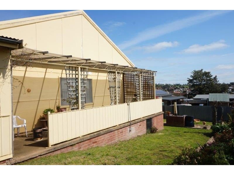 30 Fitzroy St, Junee NSW 2663