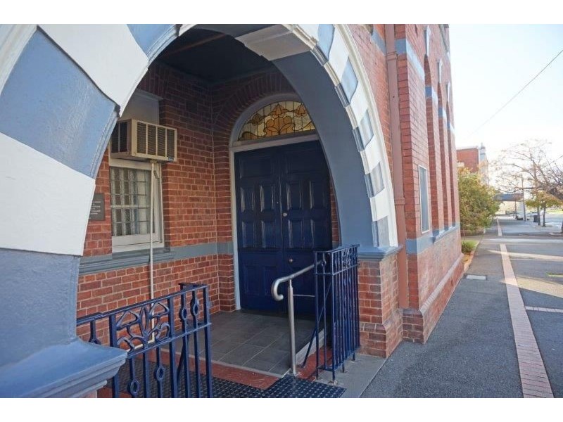 97 Broadway, Junee NSW 2663