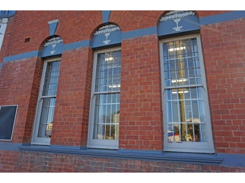 97 Broadway, Junee NSW 2663