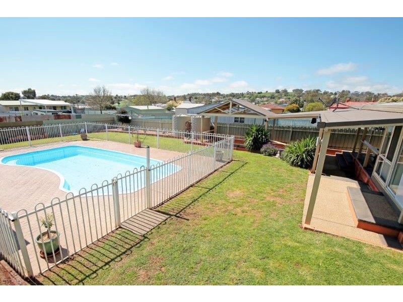 7 Percy Street, Junee NSW 2663