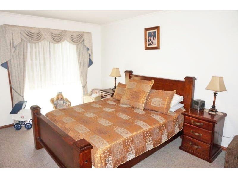 46 Boundary Street, Junee NSW 2663