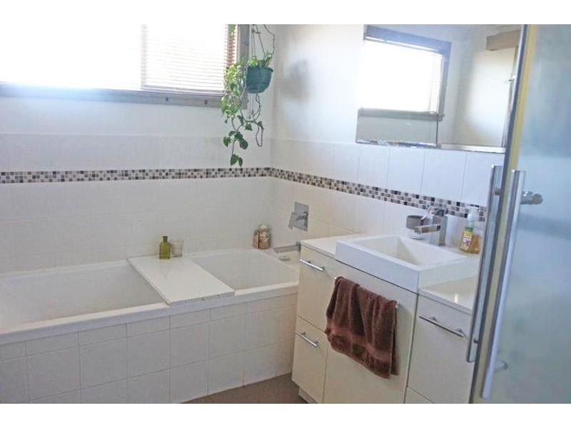 22 William Street, Junee NSW 2663