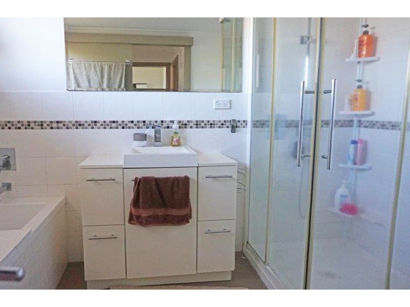 22 William Street, Junee NSW 2663