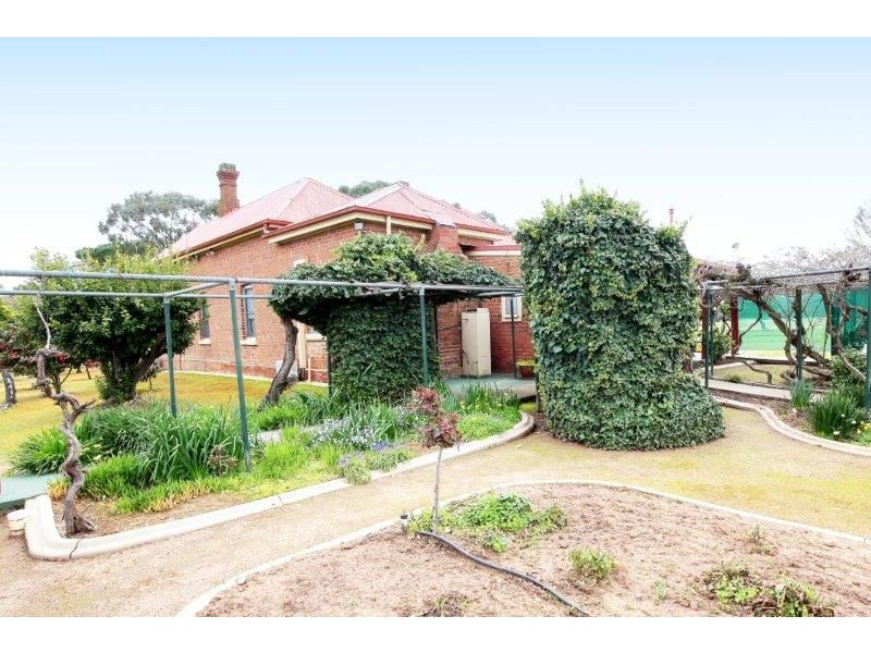 2992 Byrnes Rd, Junee NSW 2663