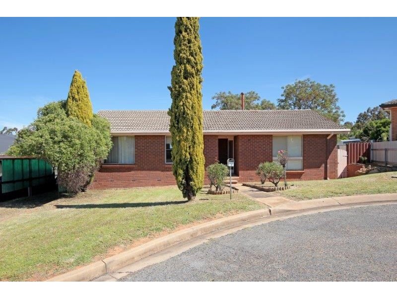 5 Arnold St, Junee NSW 2663