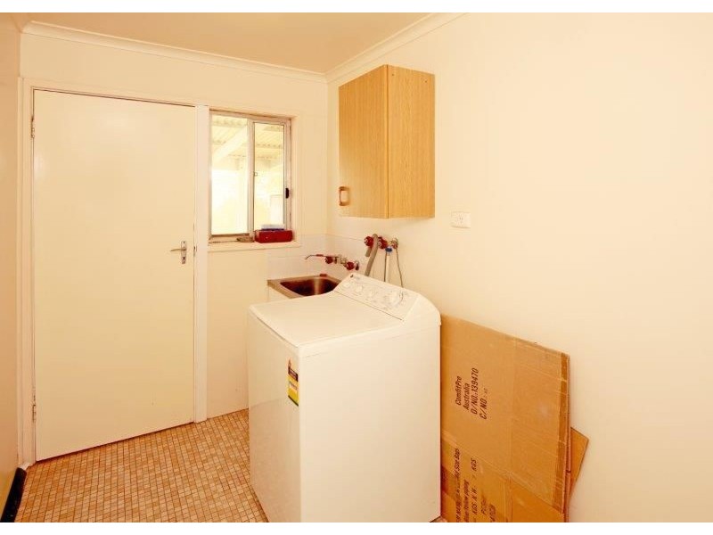 5 Arnold St, Junee NSW 2663