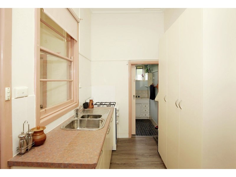 11 King Street, Junee NSW 2663