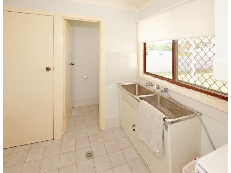 35 Regent St, Junee NSW 2663