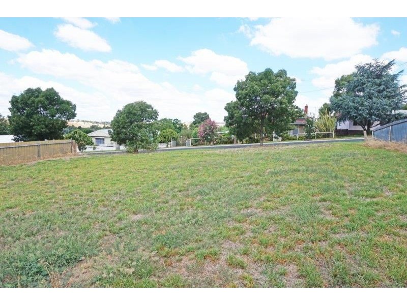 31 Thomas St, Junee NSW 2663