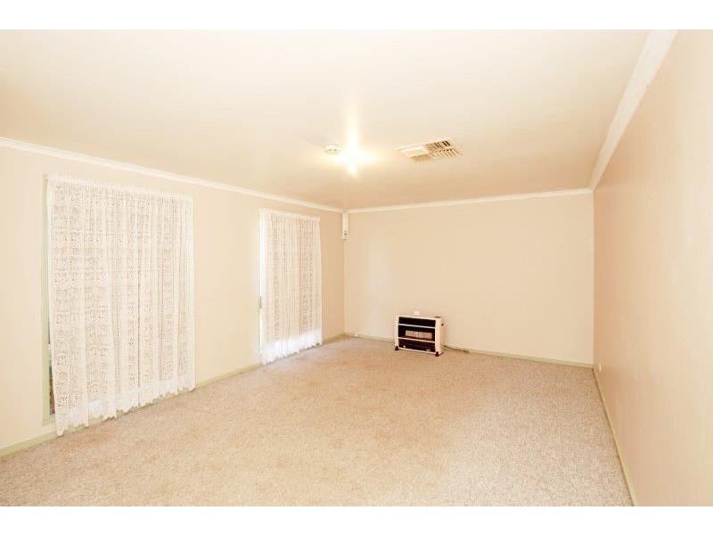 3 Arnold Street, Junee NSW 2663