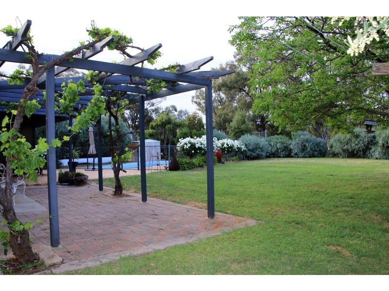 221 Green Street, Lockhart NSW 2656