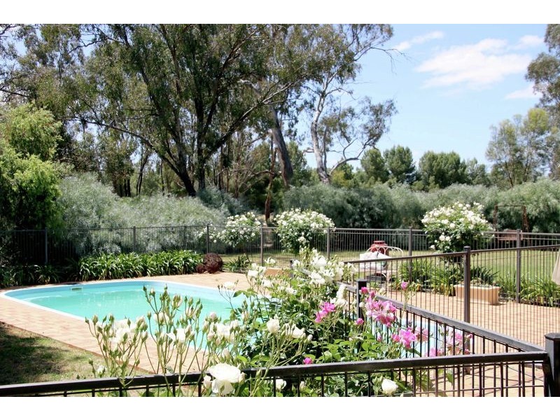 221 Green Street, Lockhart NSW 2656