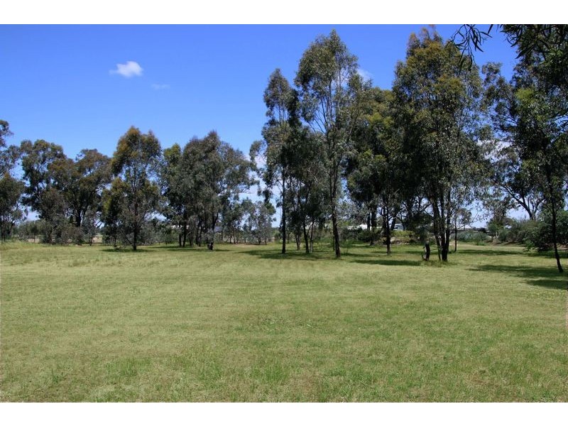 221 Green Street, Lockhart NSW 2656