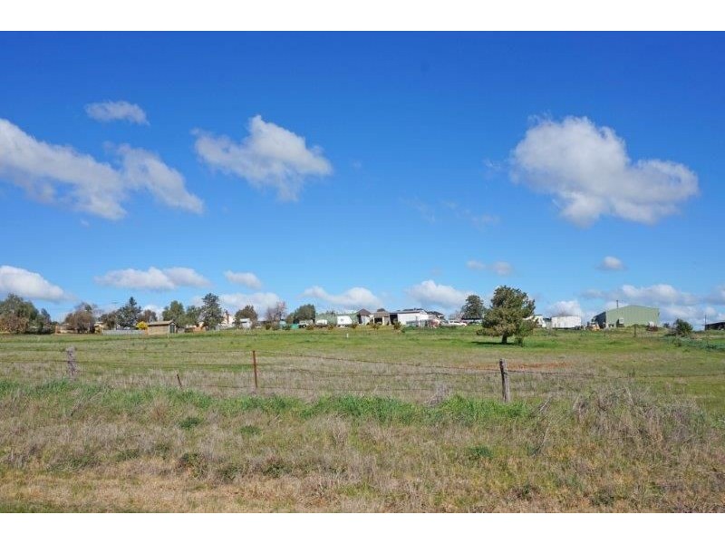 LOT 9 & 10 Knight Street, Junee NSW 2663