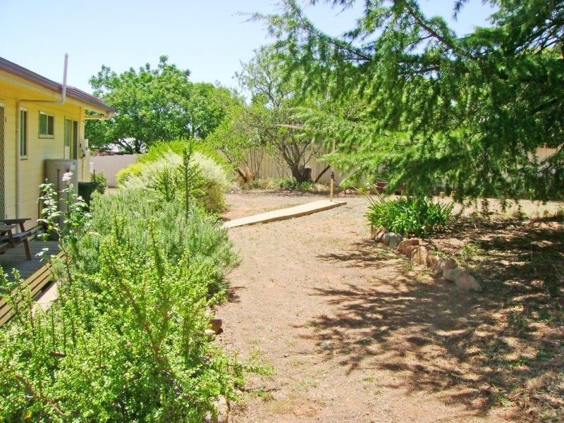 59 Wardle St, Junee NSW 2663