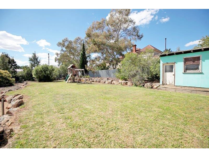 6 Goulburn St, Junee NSW 2663