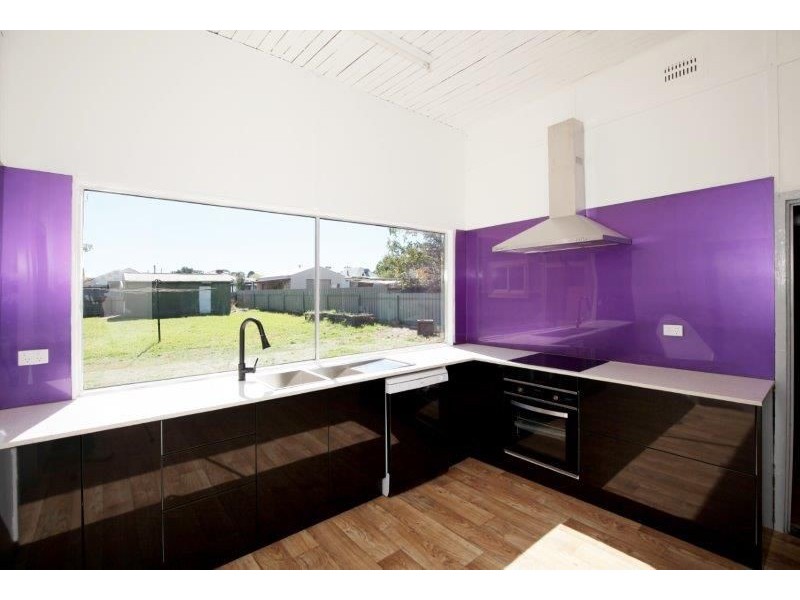 4 Elizabeth Street, Junee NSW 2663