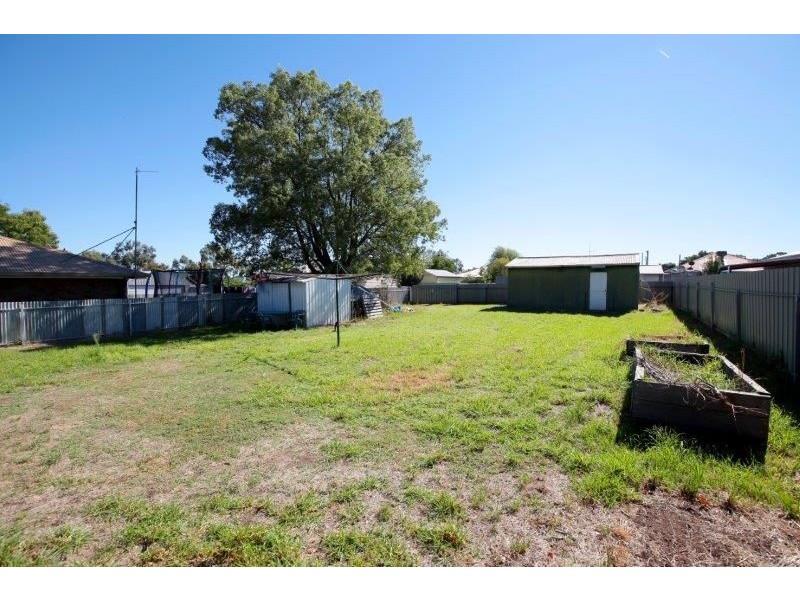 4 Elizabeth Street, Junee NSW 2663