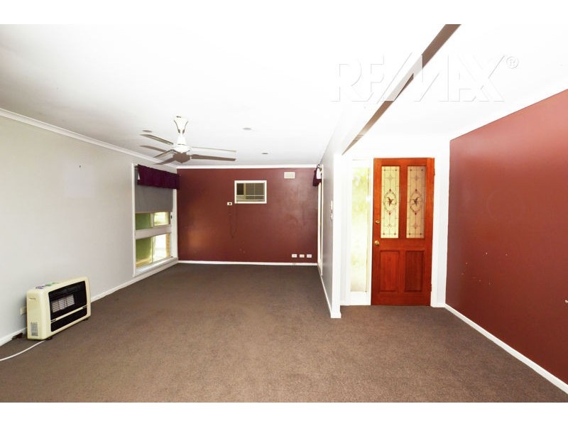 9 James St, Junee NSW 2663